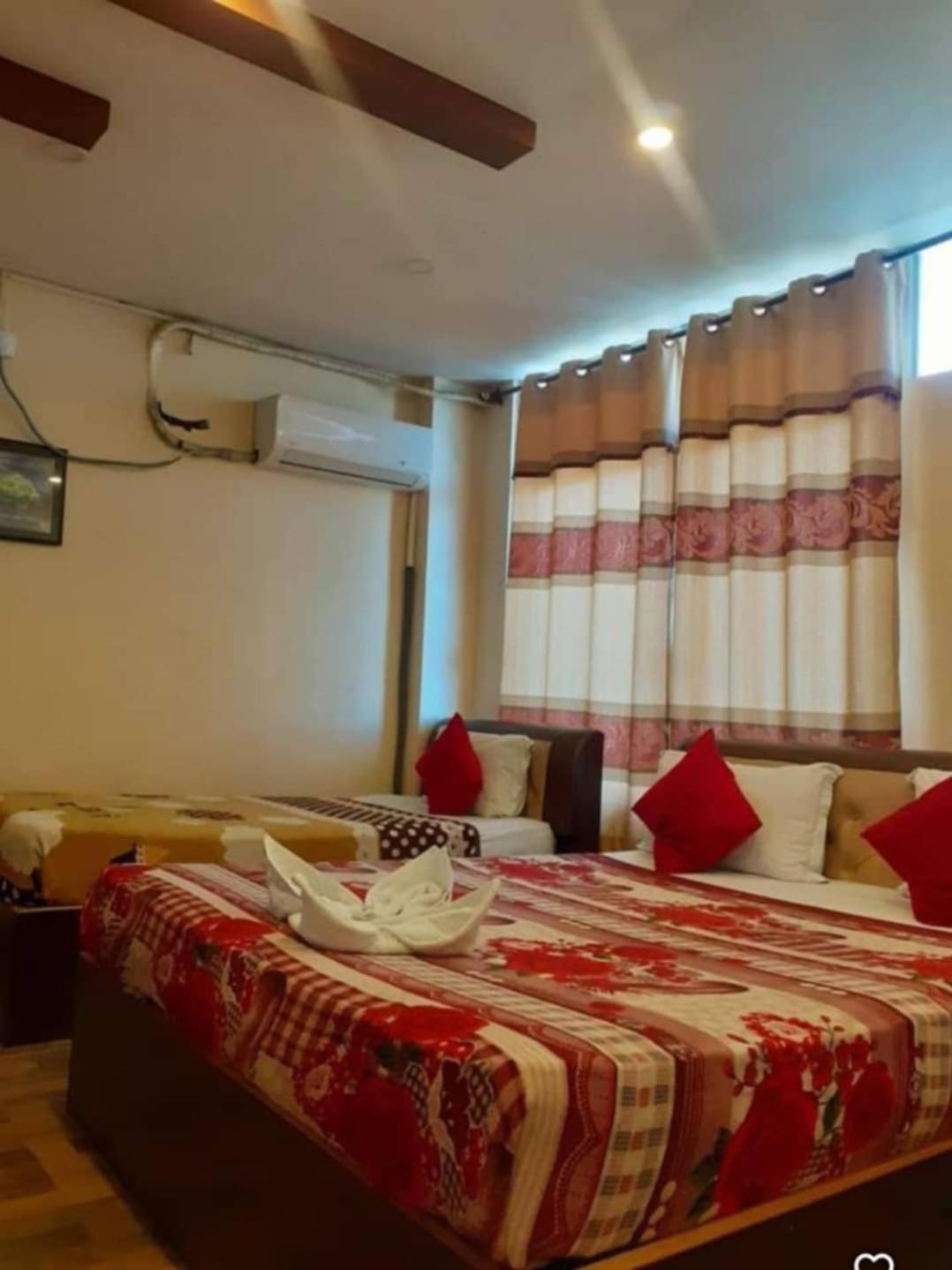 Hetauda Hotel Prabhu מראה חיצוני תמונה